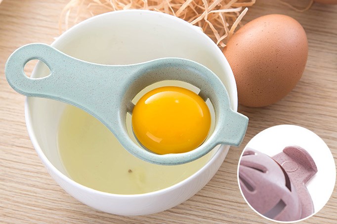 Egg yolk separator spoon yellow-KR070114